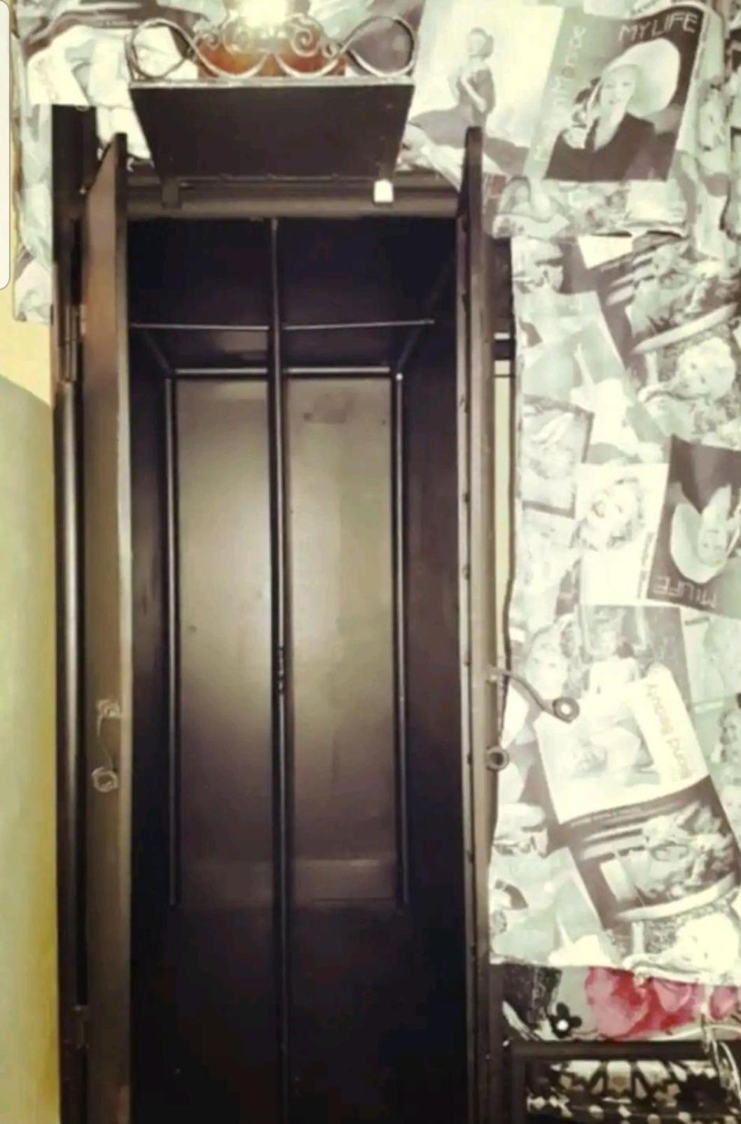 Aertisticspace In The Center 4Bunk Dormroom Tanger Rom bilde